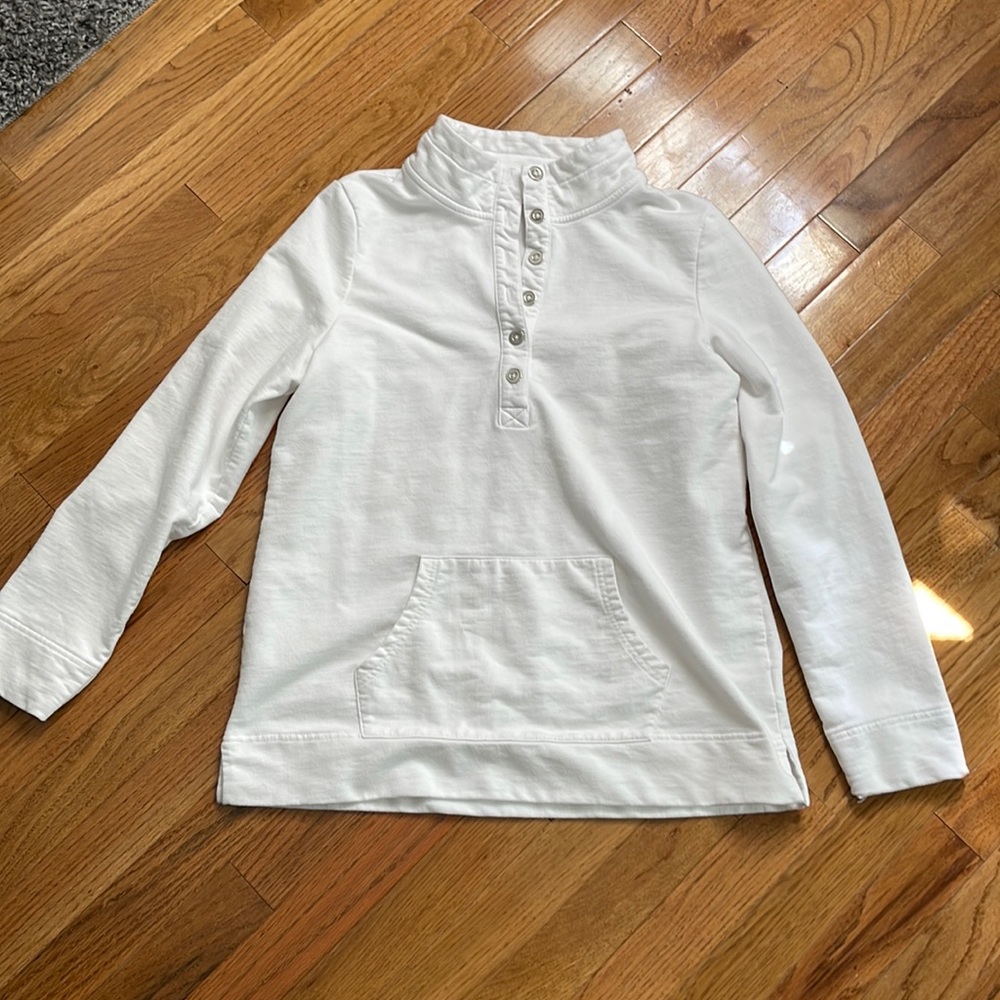 Shirt with pockets
